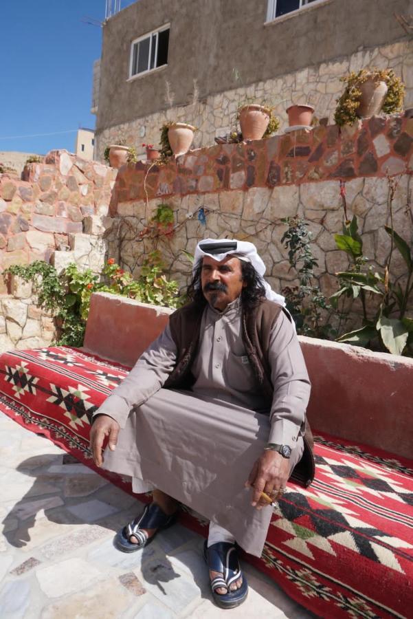 Happy Bedouin House Petra Bed and Breakfast Al Hayy Eksteriør billede