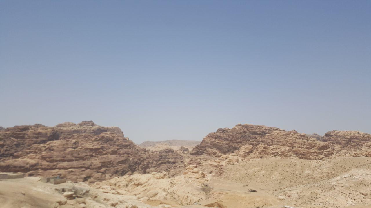 Happy Bedouin House Petra Bed and Breakfast Al Hayy Eksteriør billede